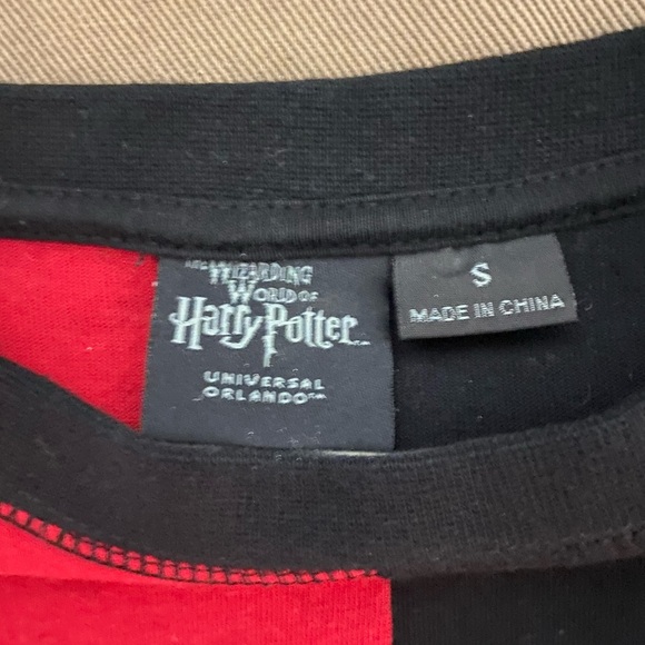 Wizarding World of Harry Potter - Triwizard Tournament Shirt - Universal Orlando - Picture 3 of 5